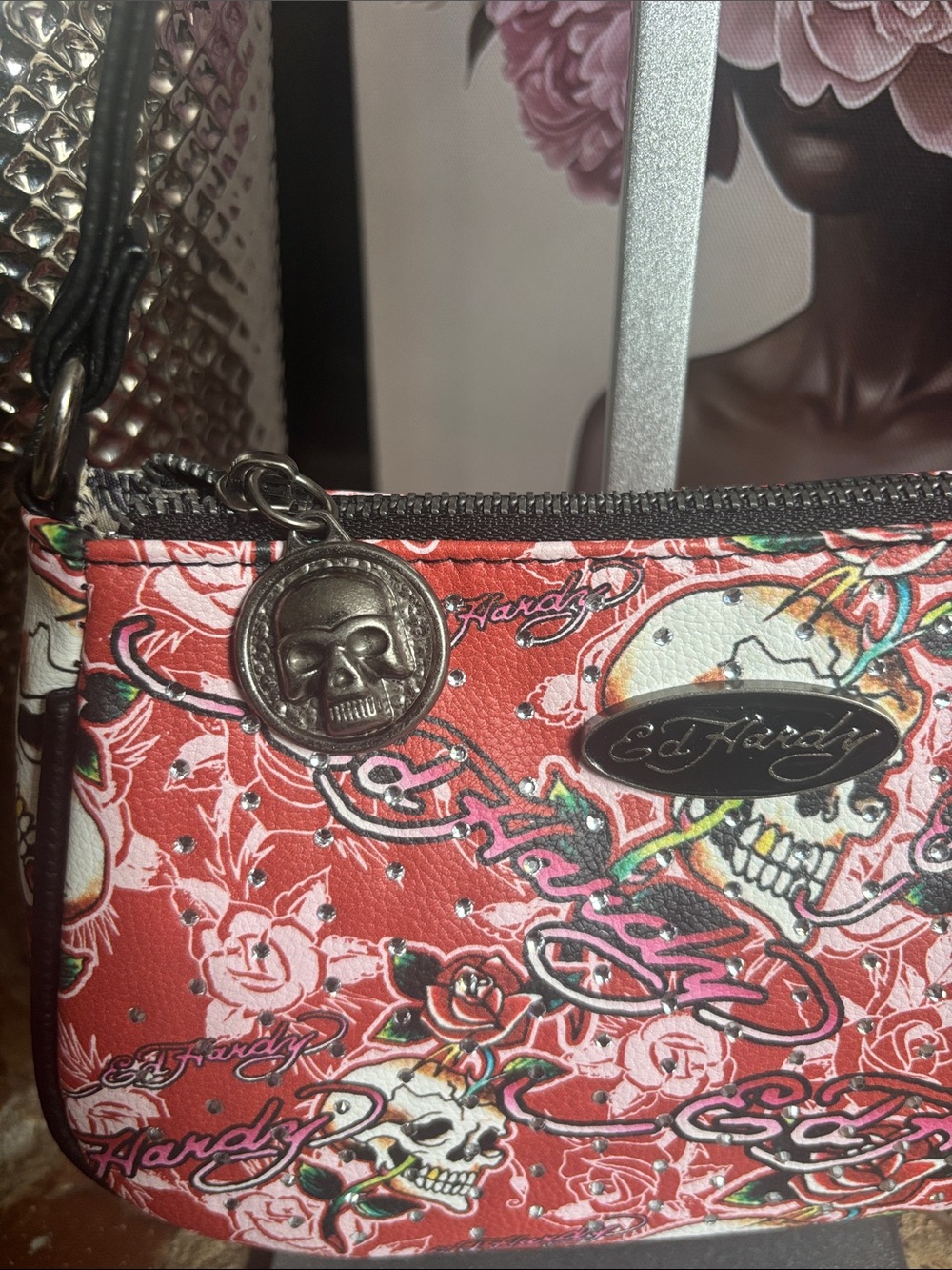 Ed Hardy Red Skull & Rose Shoulder Bag with Black Strap - Picture 3 of 6